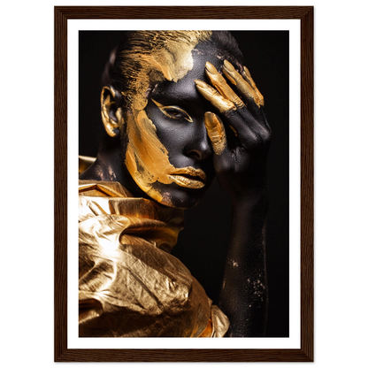 Eclipsed in gold - Poster - Arthena